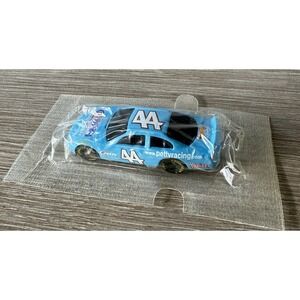 HOT WHEELS #44 RICHARD PETTY  RACING DODGE INTREPID DIE-CAST LIGHT BLUE
